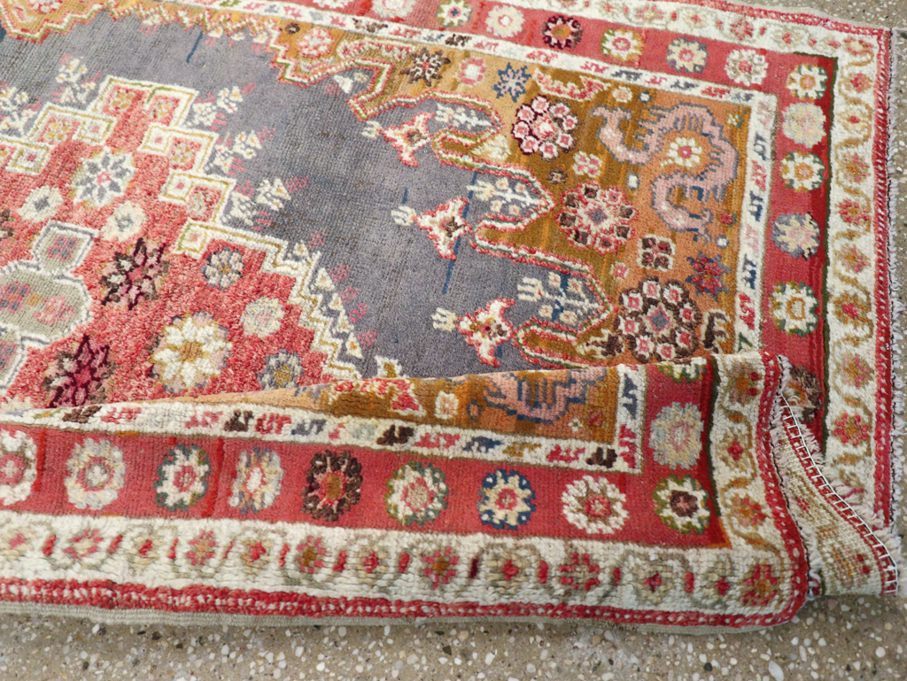 Antique Turkish Oushak Rug, No.15909 - Galerie Shabab