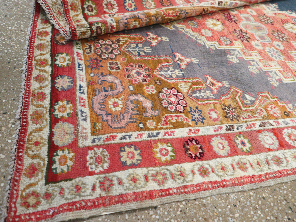 Antique Turkish Oushak Rug, No.15909 - Galerie Shabab
