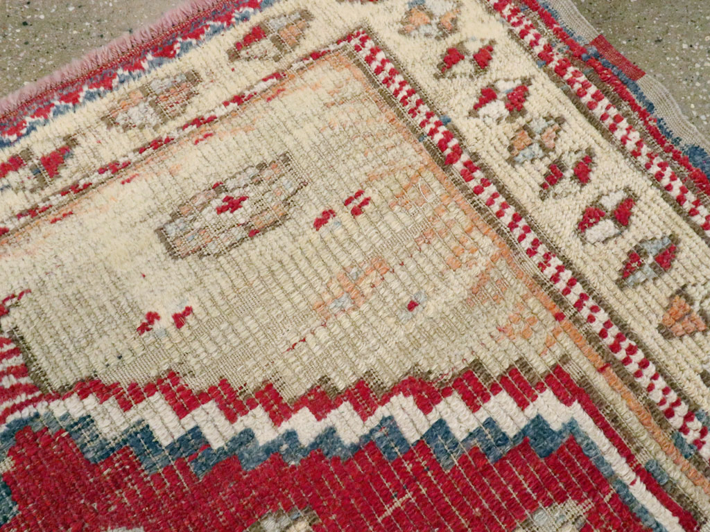 Vintage Turkish Ghiordes Rug, No.15914 - Galerie Shabab