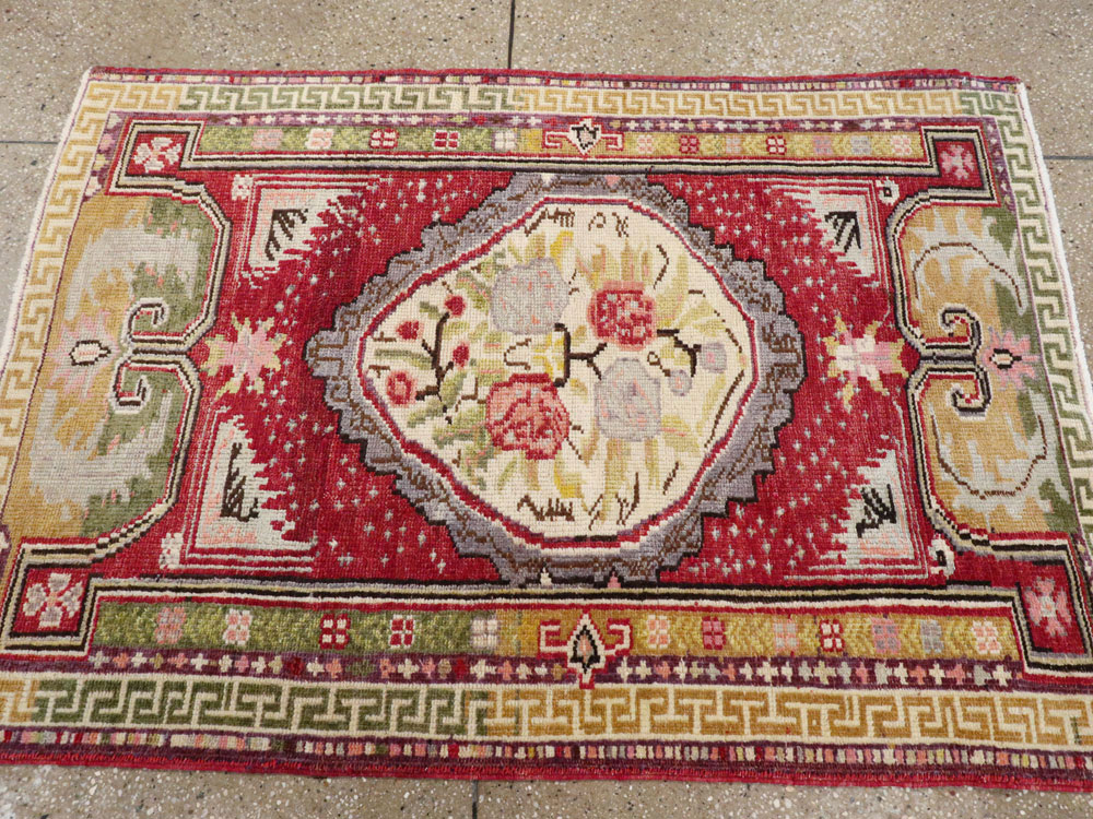 Vintage Turkish Ghiordes Rug, No.15916 - Galerie Shabab