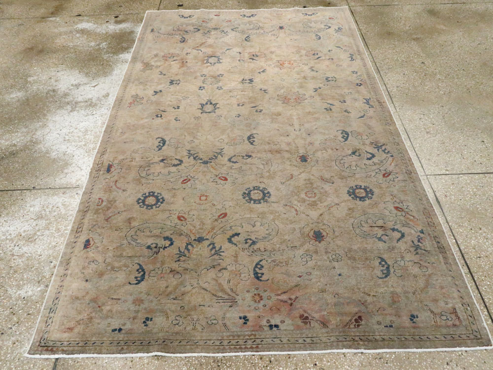 Vintage Turkish Sivas Carpet, No.15932 - Galerie Shabab