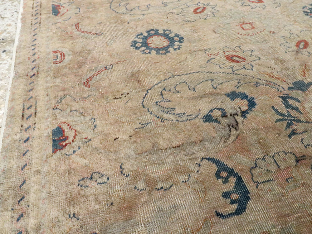 Vintage Turkish Sivas Carpet, No.15932 - Galerie Shabab