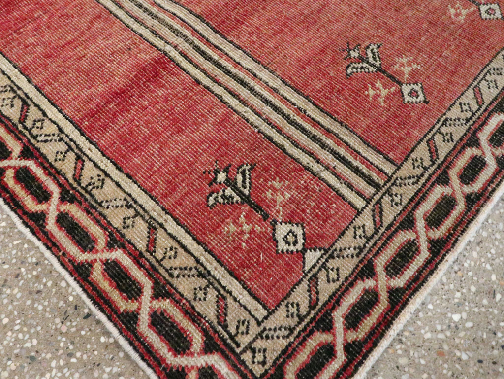 Antique Turkish Oushak Rug, No.15937 - Galerie Shabab