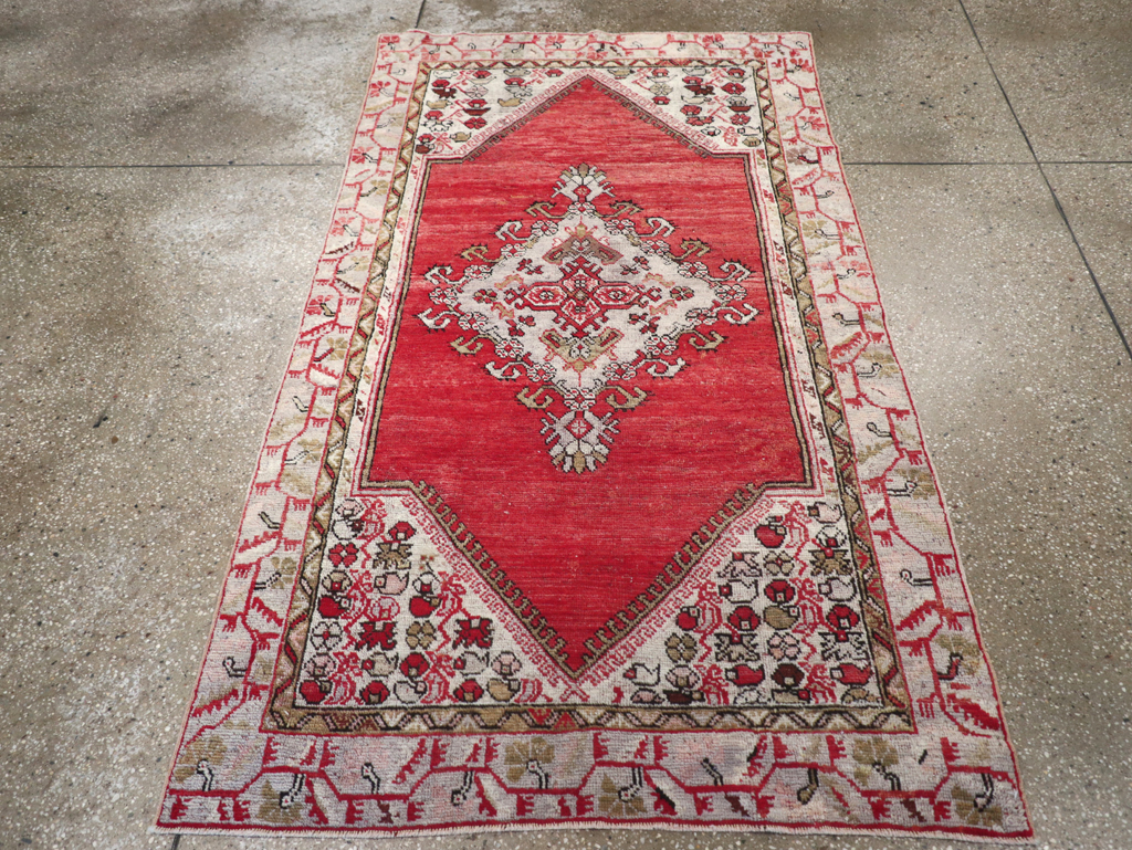 Vintage Turkish Oushak Rug, No.15939 - Galerie Shabab