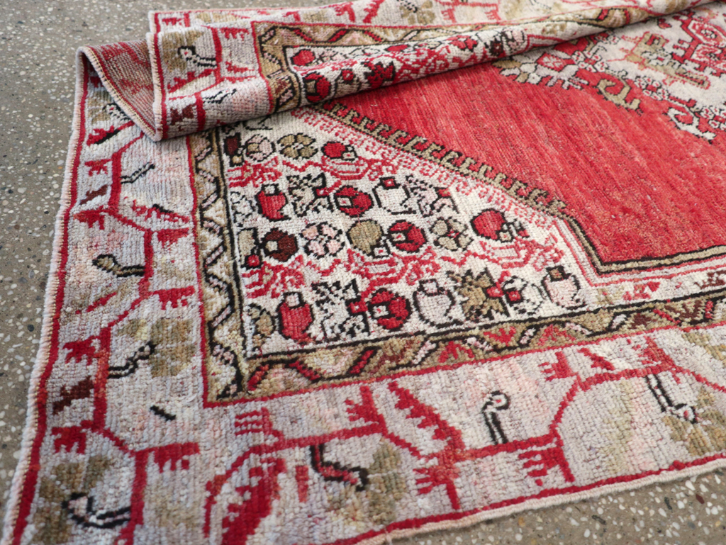 Vintage Turkish Oushak Rug, No.15939 - Galerie Shabab