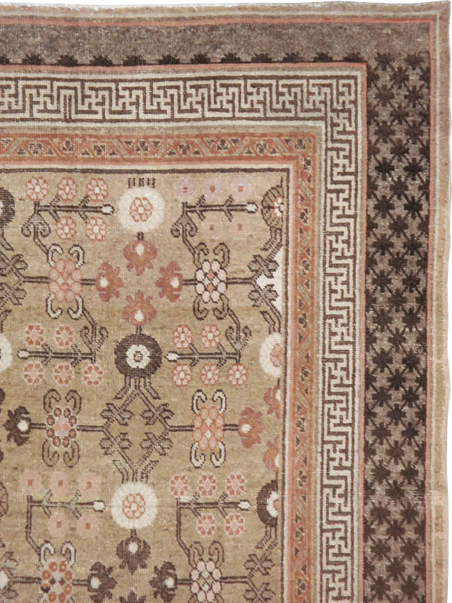 Antique East Turkestan Khotan Carpet, No.15942 - Galerie Shabab