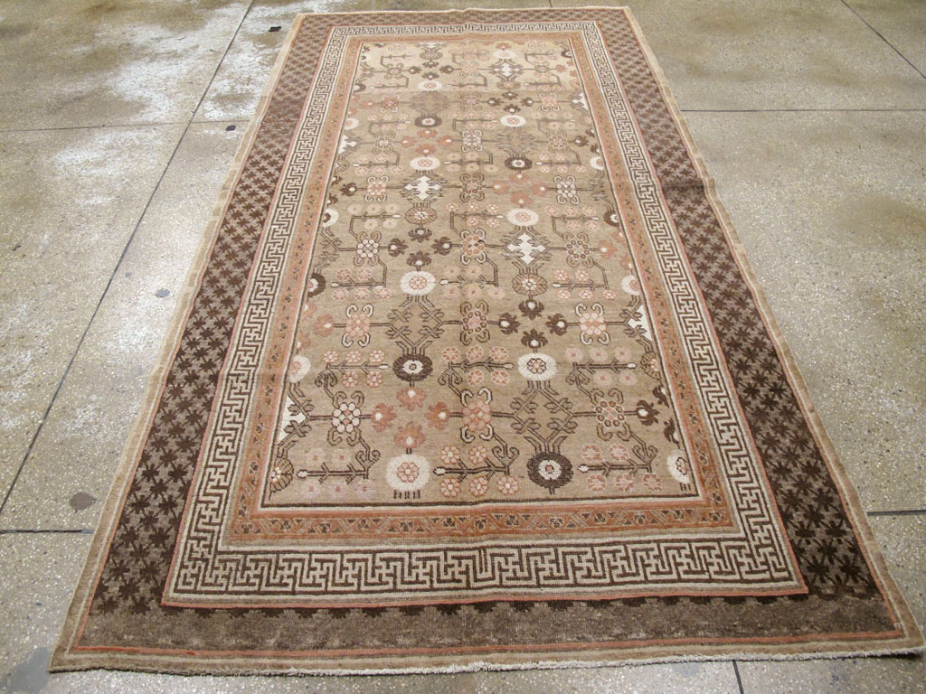 Antique East Turkestan Khotan Carpet, No.15942 - Galerie Shabab