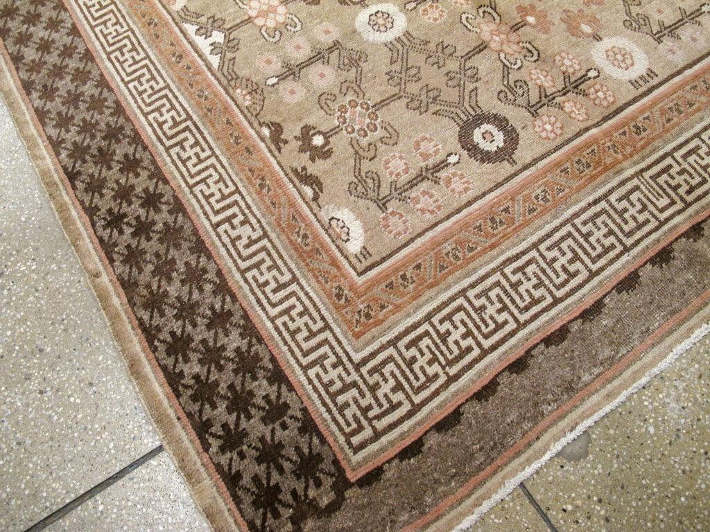 Antique East Turkestan Khotan Carpet, No.15942 - Galerie Shabab