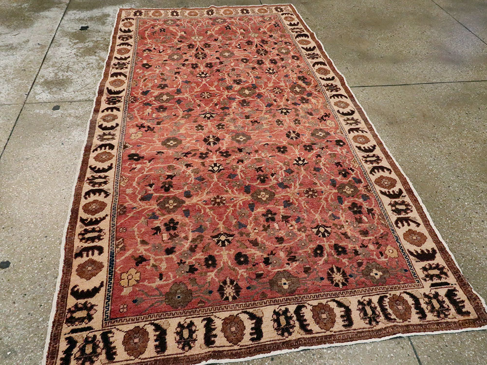 Vintage Turkish Anatolian Gallery Rug, No.15958 - Galerie Shabab