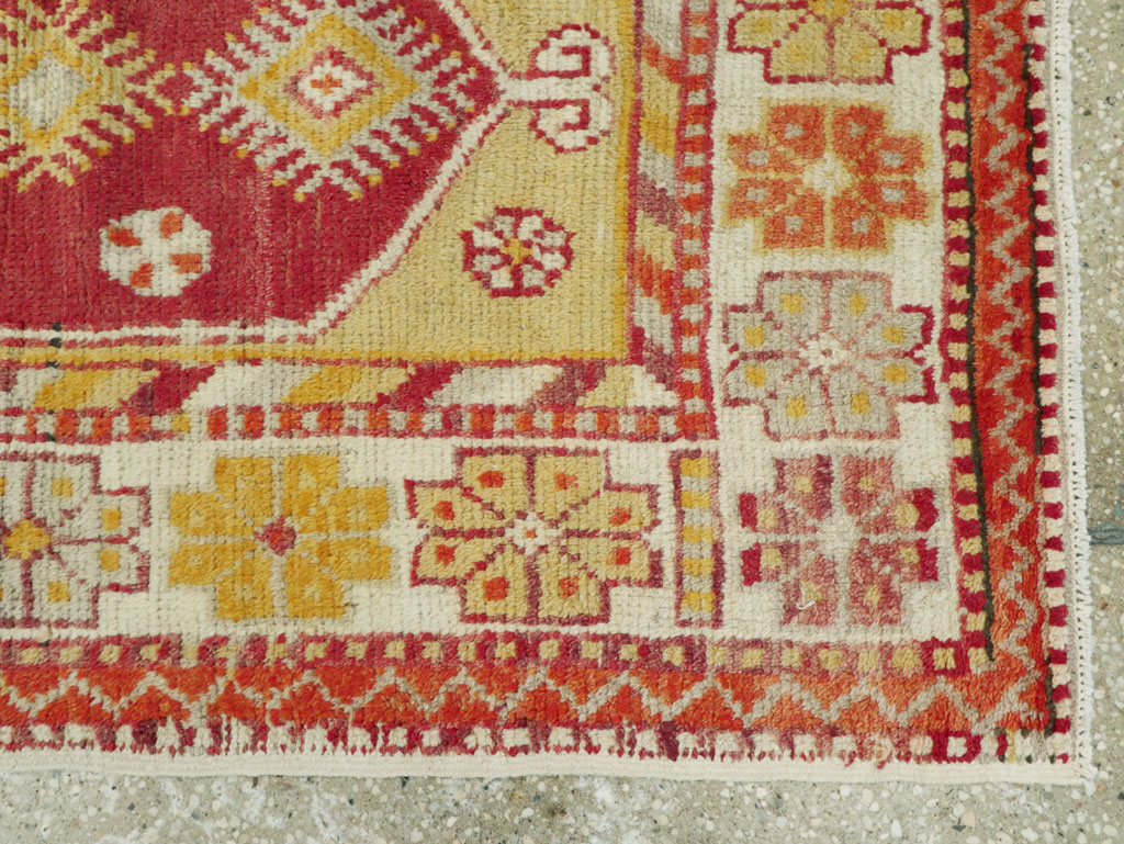 Vintage Turkish Oushak Rug, No.16002 - Galerie Shabab