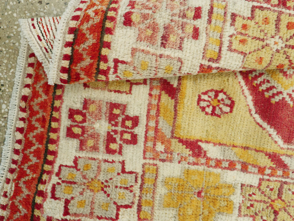 Vintage Turkish Oushak Rug, No.16002 - Galerie Shabab