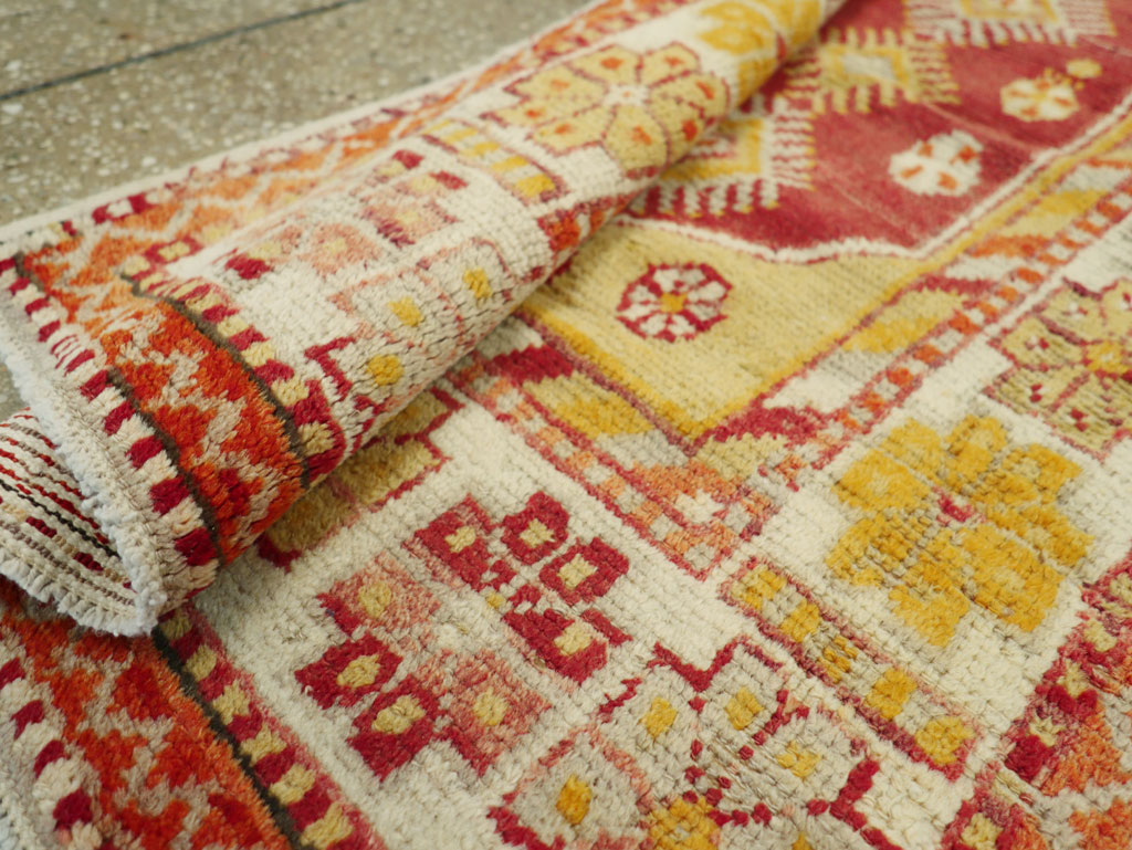 Vintage Turkish Oushak Rug, No.16002 - Galerie Shabab