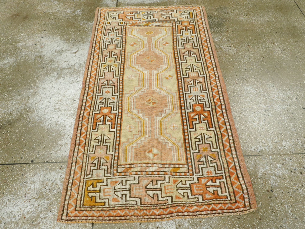 Vintage Turkish Oushak Rug, No.16003 - Galerie Shabab