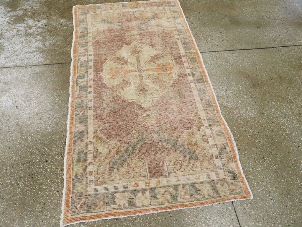Antique Turkish Oushak Rug, No.16005 - Galerie Shabab