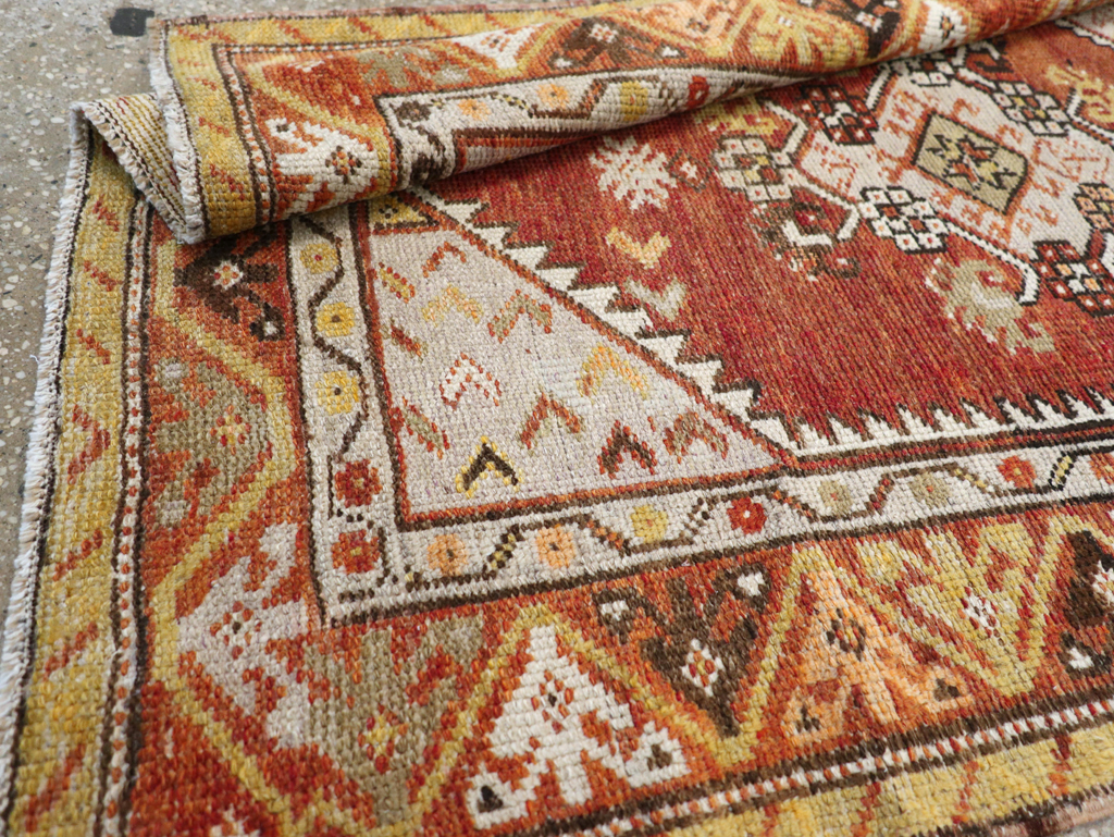 Vintage Turkish Anatolian Rug, No.16008 - Galerie Shabab