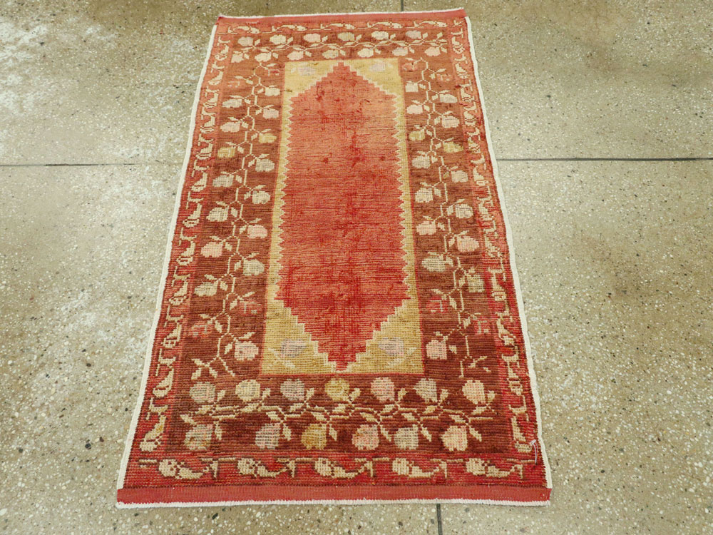 Vintage Turkish Anatolian Rug, No.16009 - Galerie Shabab