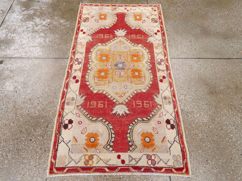 Vintage Turkish Oushak Rug, No.16019 - Galerie Shabab