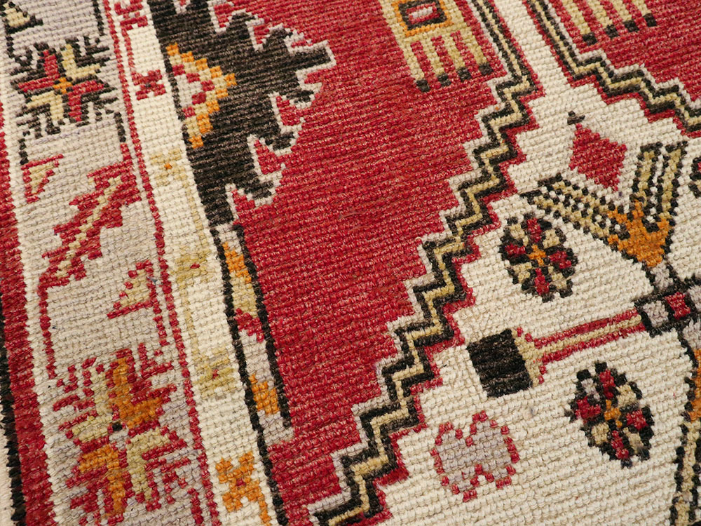 Vintage Turkish Oushak Rug, No.16020 - Galerie Shabab