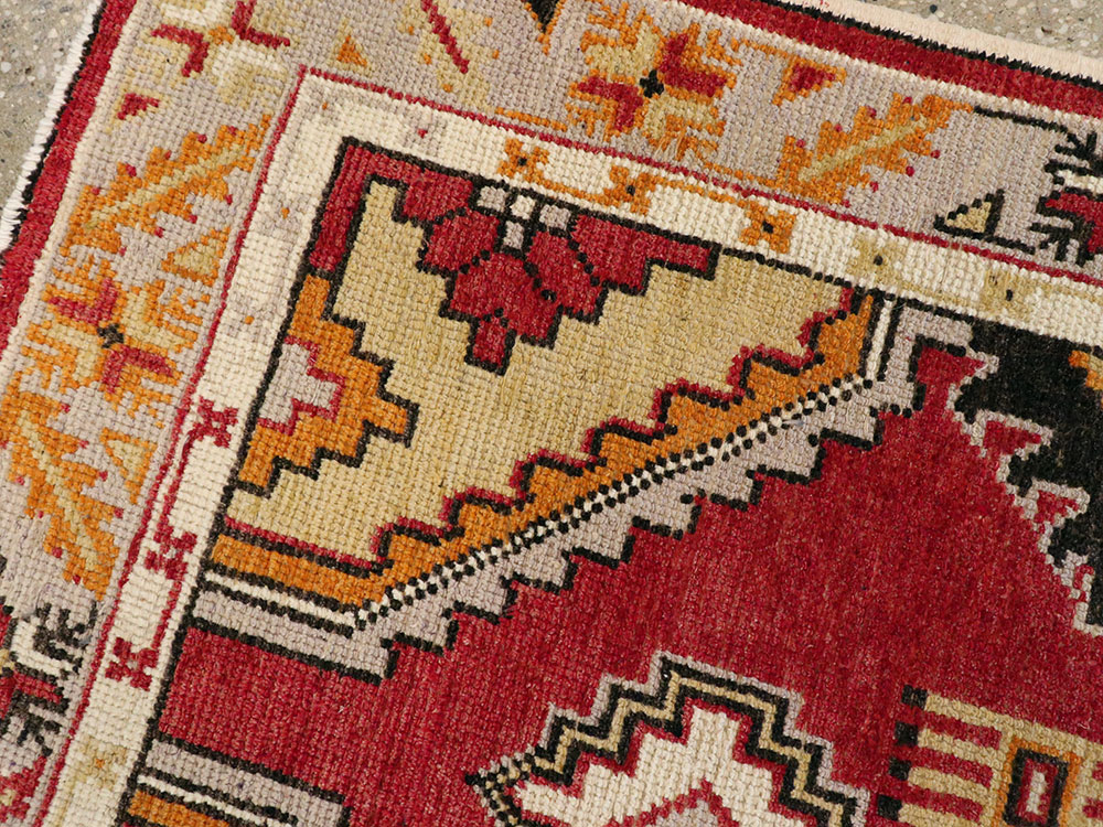 Vintage Turkish Oushak Rug, No.16020 - Galerie Shabab