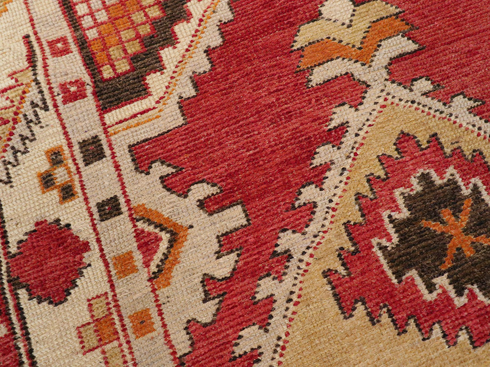 Vintage Turkish Oushak Rug, No.16021 - Galerie Shabab