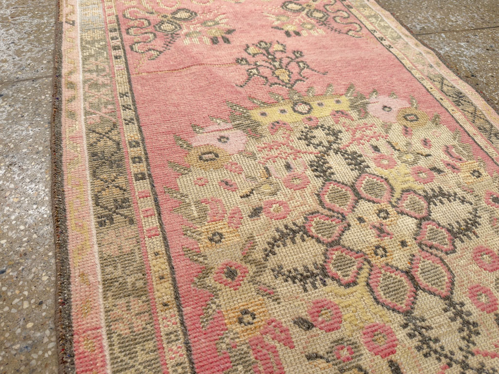 Vintage Turkish Oushak Rug, No.16023 - Galerie Shabab