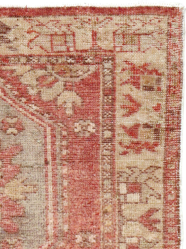 Vintage Turkish Oushak Throw Rug, No.16025 - Galerie Shabab