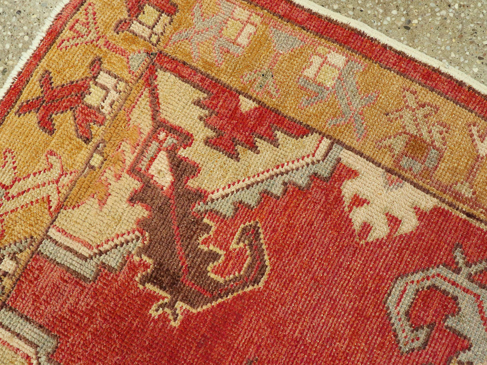 Vintage Turkish Oushak Rug, No.16031 - Galerie Shabab