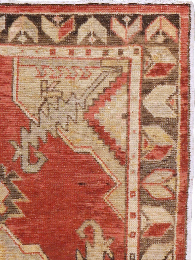 Vintage Turkish Oushak Rug, No.16037 - Galerie Shabab