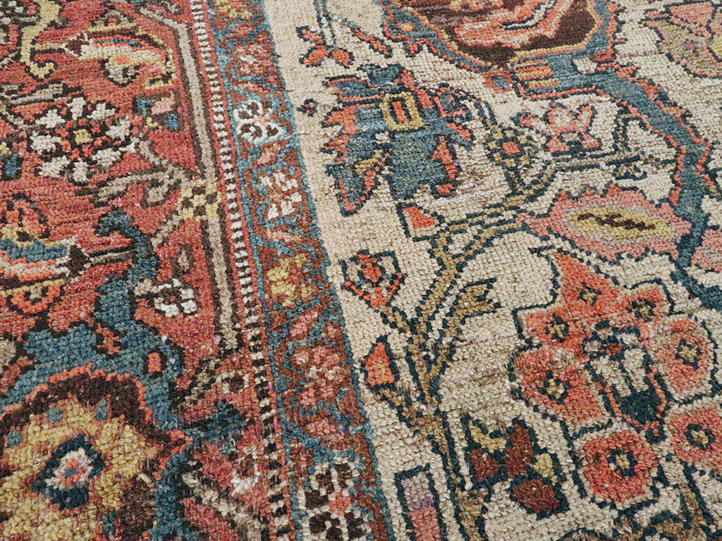 Antique Persian Kurdish Rug, No.16043 - Galerie Shabab