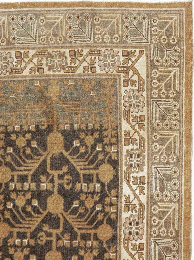 Antique East Turkestan Khotan Carpet, No.16049 - Galerie Shabab