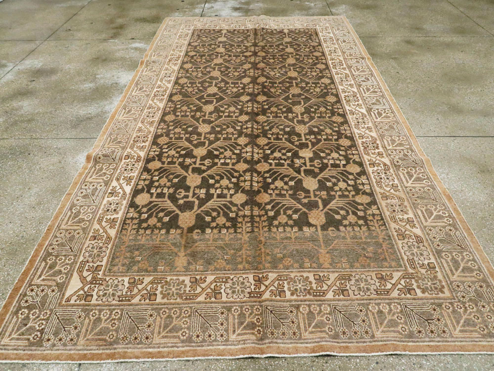 Antique East Turkestan Khotan Carpet, No.16049 - Galerie Shabab