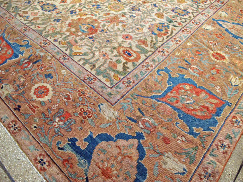 Antique Persian Sultanabad Carpet, No.16054 - Galerie Shabab