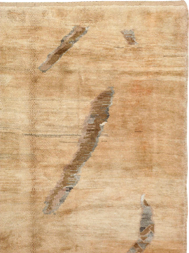 Modern Moroccan Square Carpet, No.16092 - Galerie Shabab