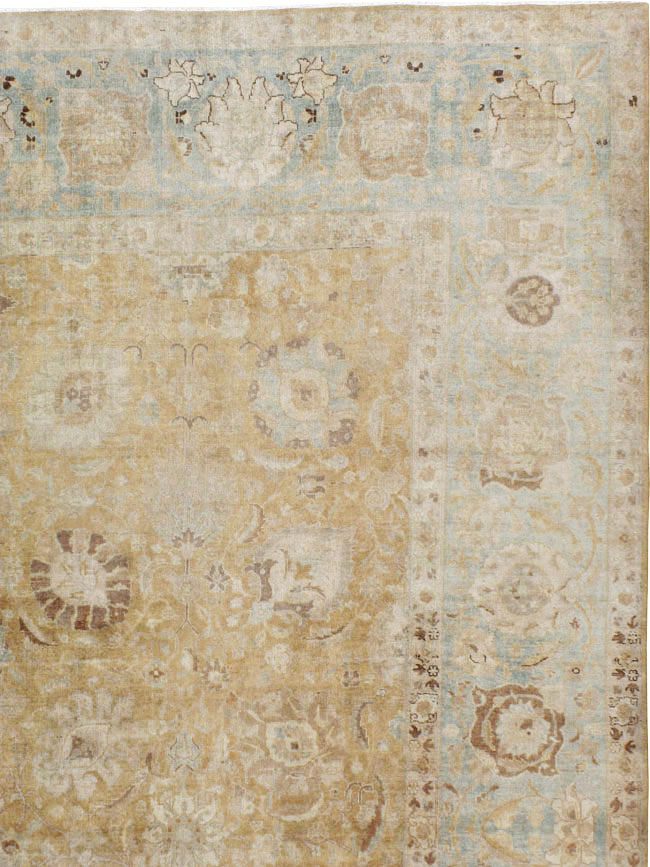 Antique Persian Tabriz Carpet, No.16104 - Galerie Shabab