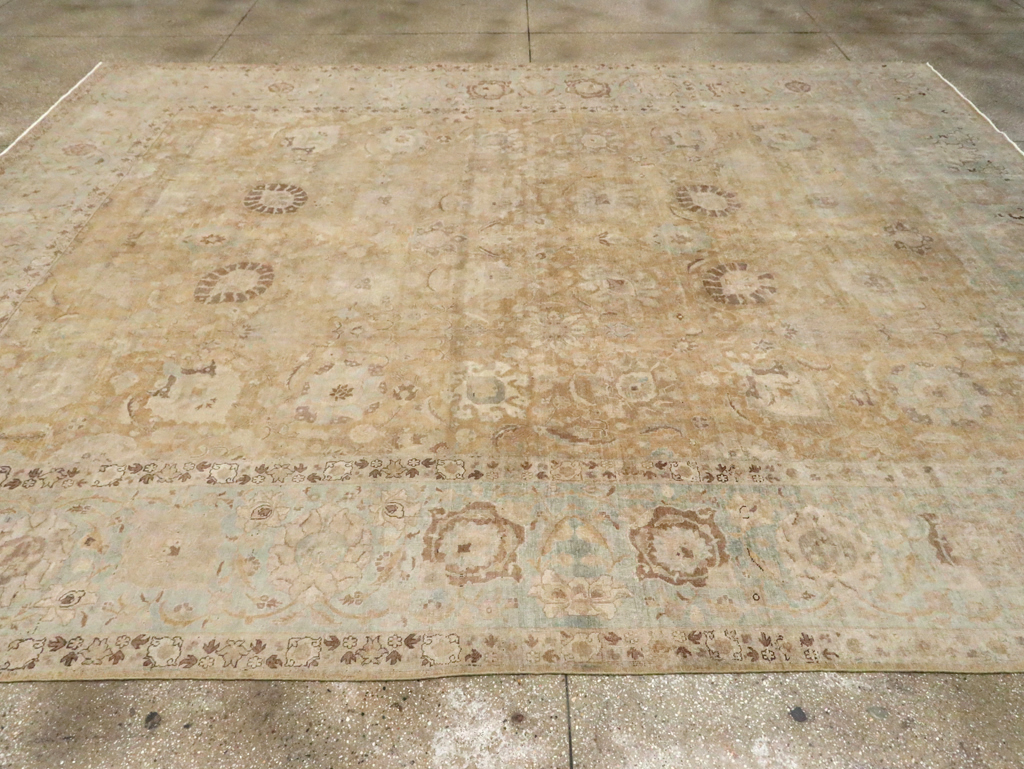 Antique Persian Tabriz Carpet, No.16104 - Galerie Shabab