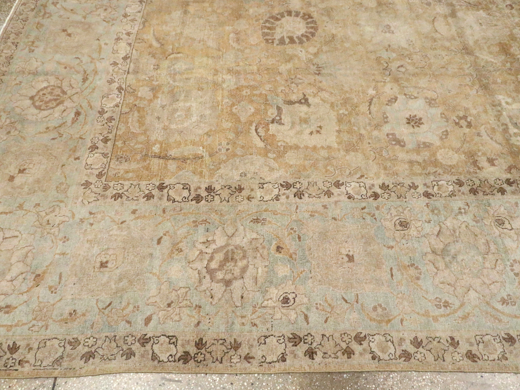 Antique Persian Tabriz Carpet, No.16104 - Galerie Shabab