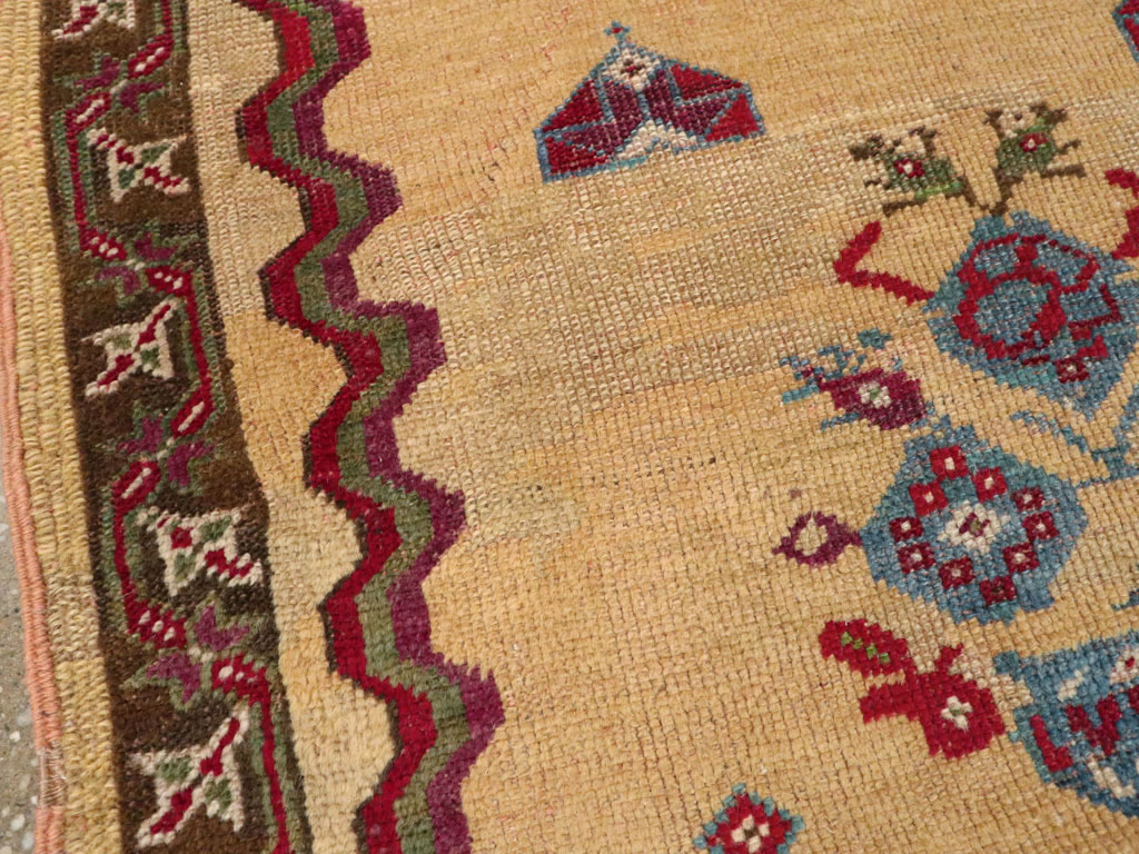 Antique Turkish Ghiordes Prayer Rug, No.16108 - Galerie Shabab