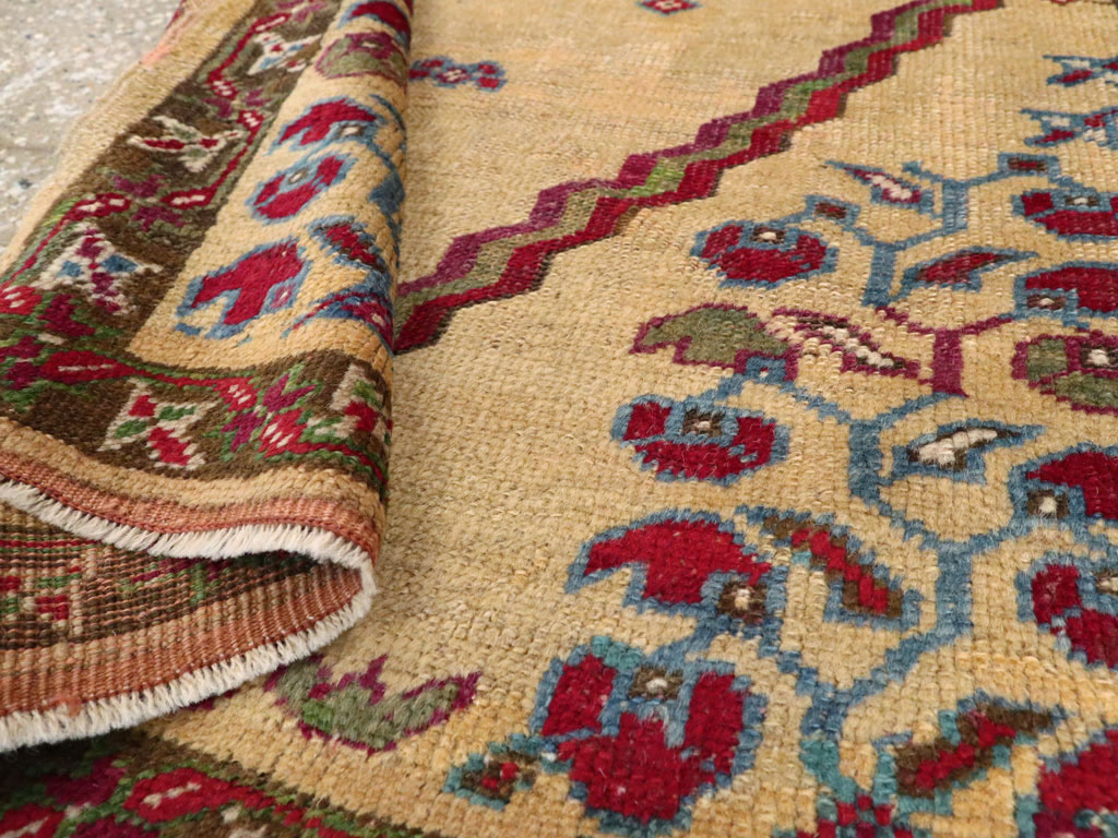 Antique Turkish Ghiordes Prayer Rug, No.16108 - Galerie Shabab