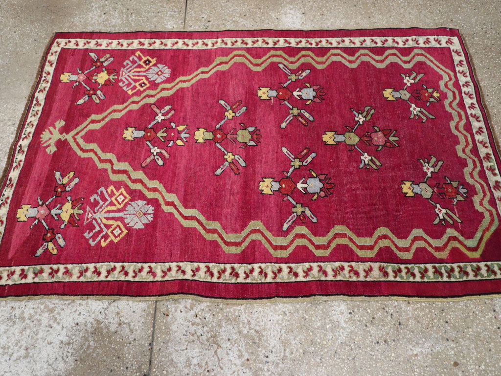 Antique Turkish Ghiordes Rug, No.16110 - Galerie Shabab
