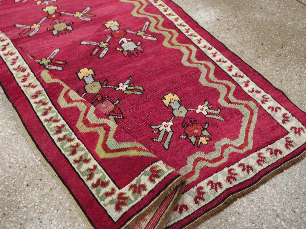 Antique Turkish Ghiordes Rug, No.16110 - Galerie Shabab