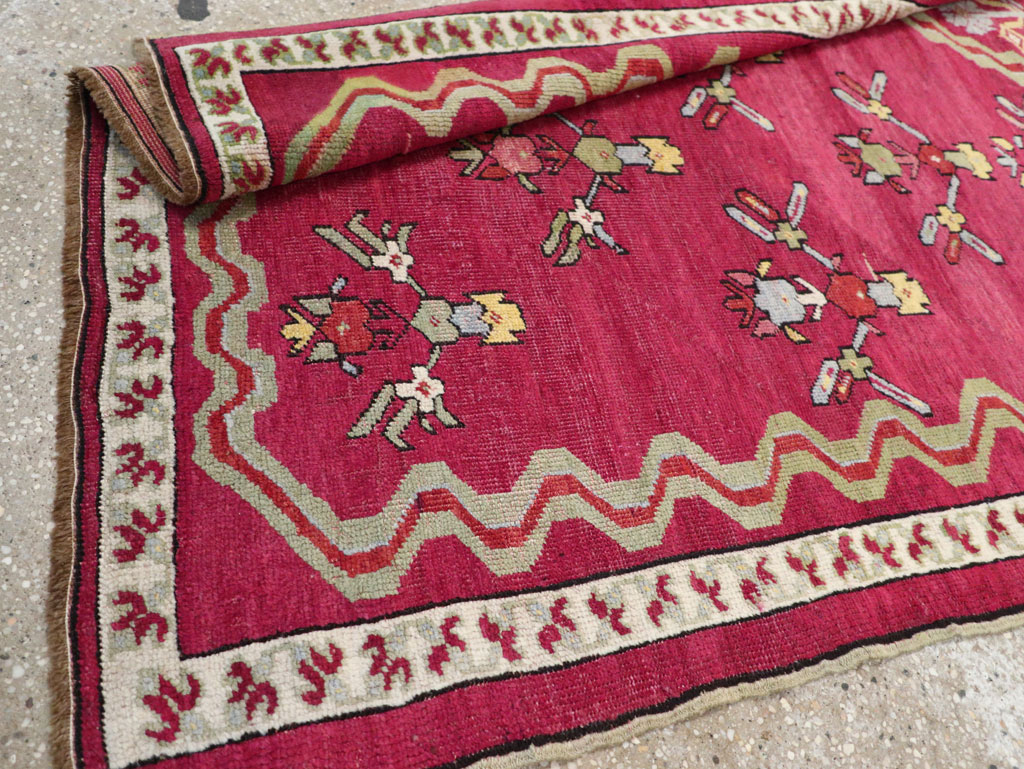 Antique Turkish Ghiordes Rug, No.16110 - Galerie Shabab