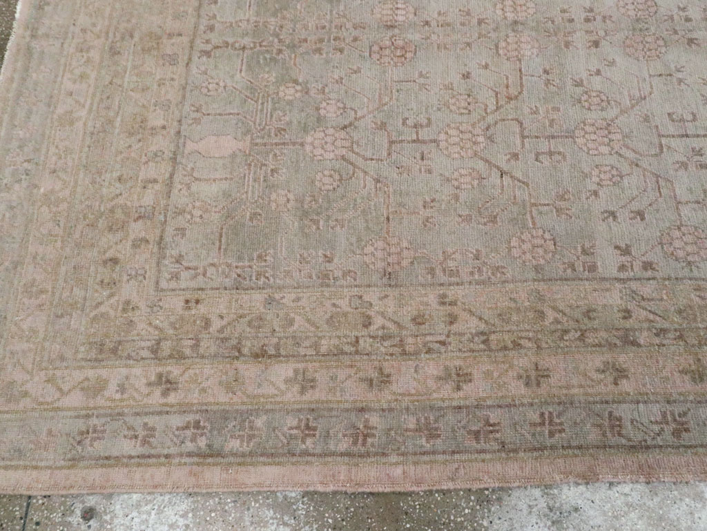 Antique East Turkestan Khotan Carpet, No.16115 - Galerie Shabab