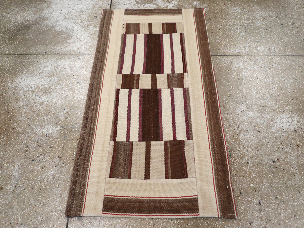 Vintage Turkish Kilim, No.16126 - Galerie Shabab