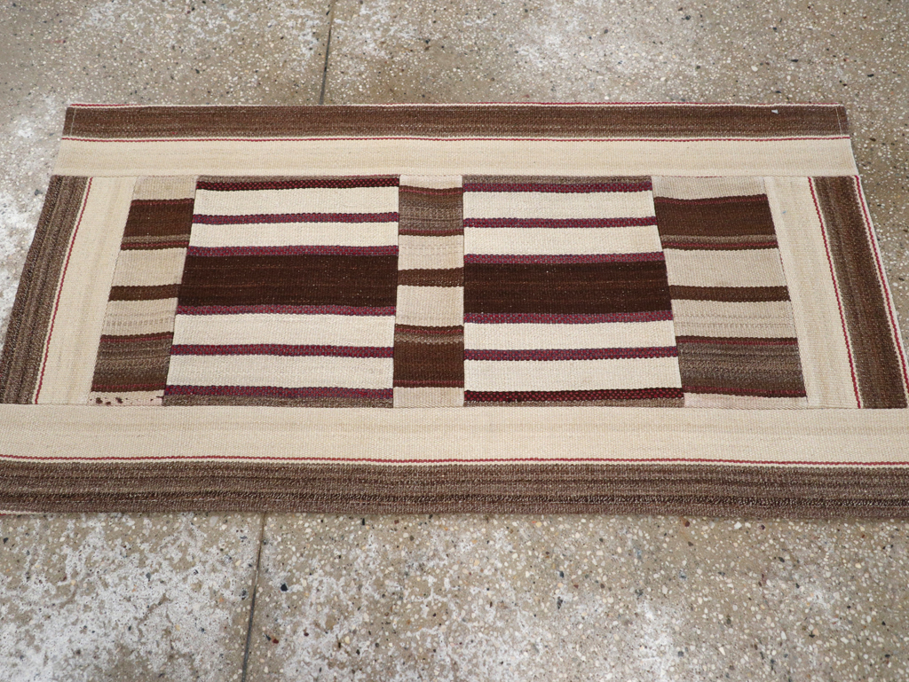 Vintage Turkish Kilim, No.16126 - Galerie Shabab