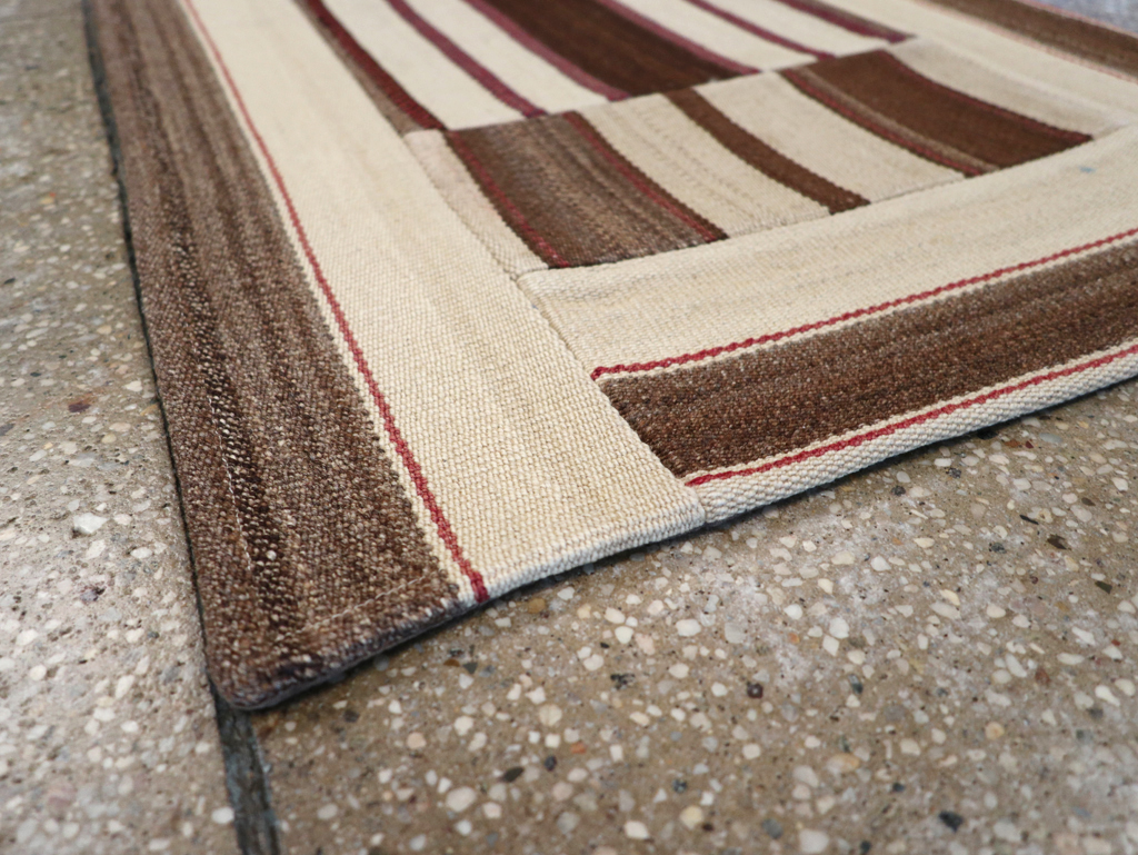 Vintage Turkish Kilim, No.16126 - Galerie Shabab
