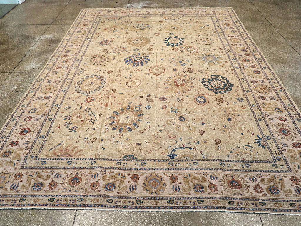 Antique Persian Tabriz Carpet, No.16127 - Galerie Shabab