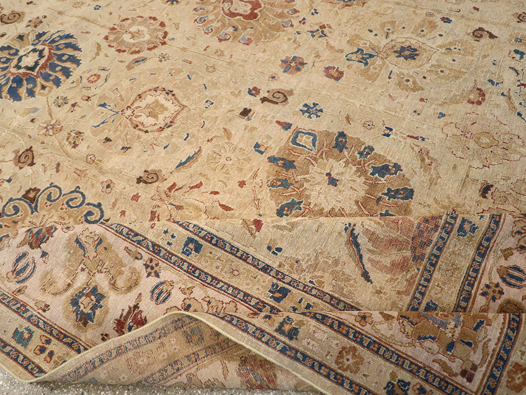 Antique Persian Tabriz Carpet, No.16127 - Galerie Shabab