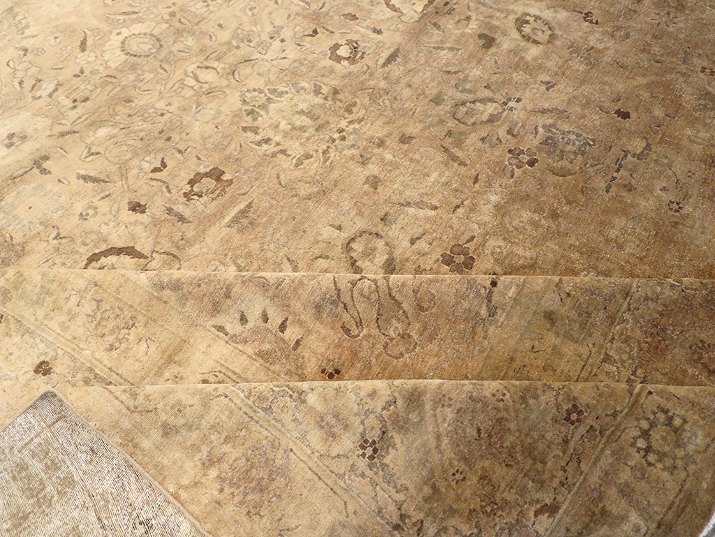 Antique Persian Tabriz Carpet, No.16134 - Galerie Shabab