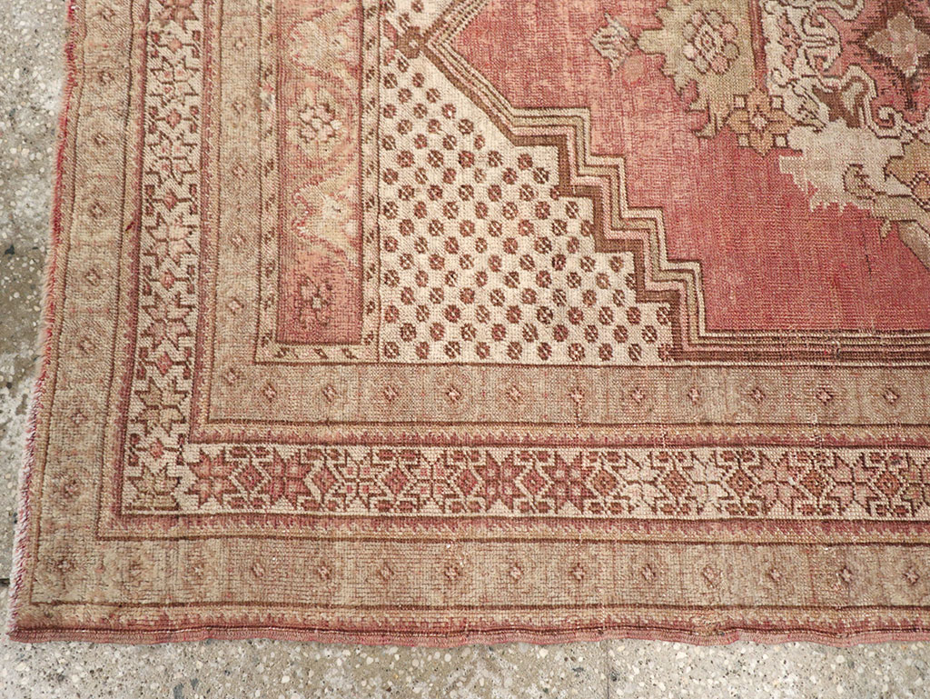 Antique Oushak Rug, No.16139 - Galerie Shabab