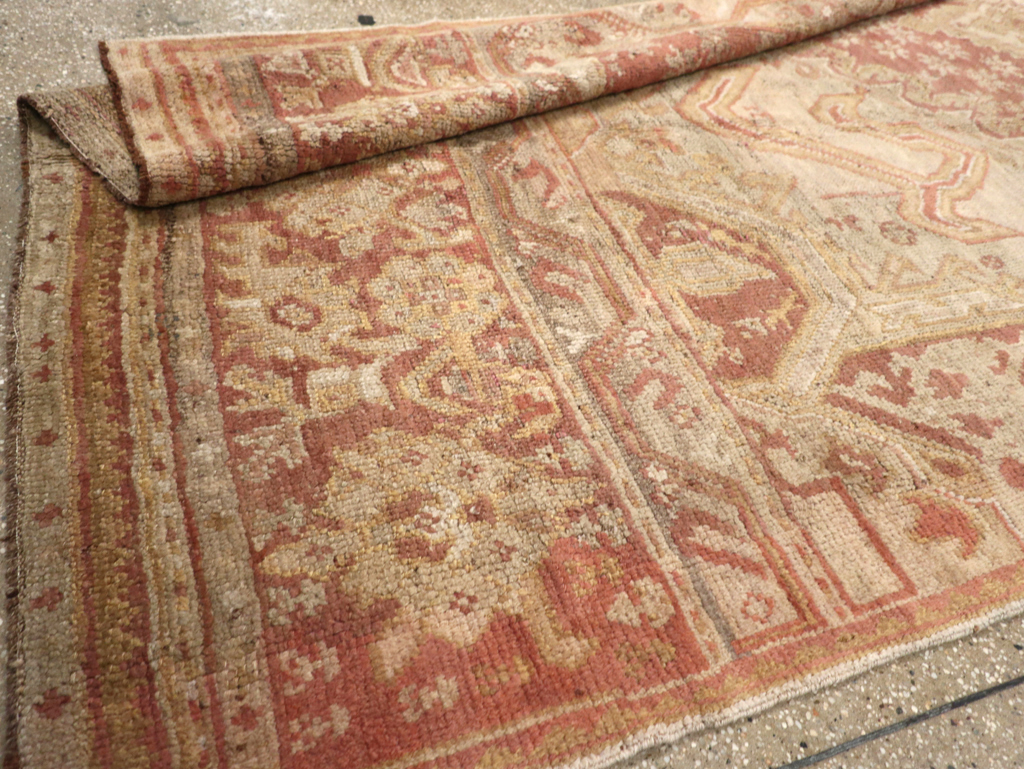 Antique Turkish Oushak  Carpet, No.16144 - Galerie Shabab
